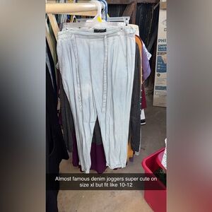 Almost famous lightweight denim joggers